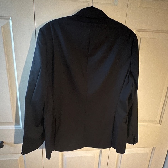BOSS Hugo Wool Tuxedo - 40R - NWOT - Picture 4 of 16